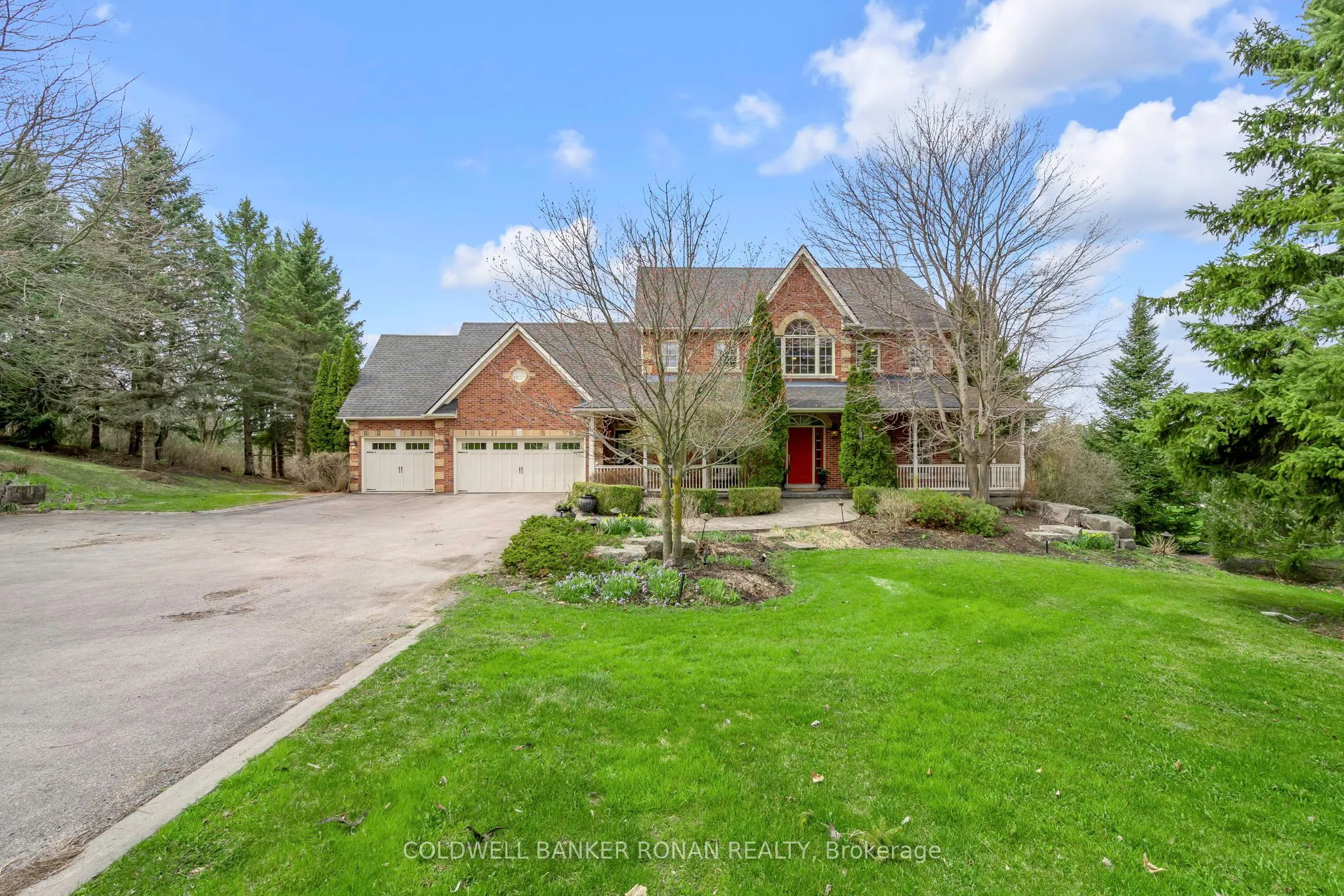 38 Tecumseth Heights Drive, New Tecumseth, ON L0G 1W0