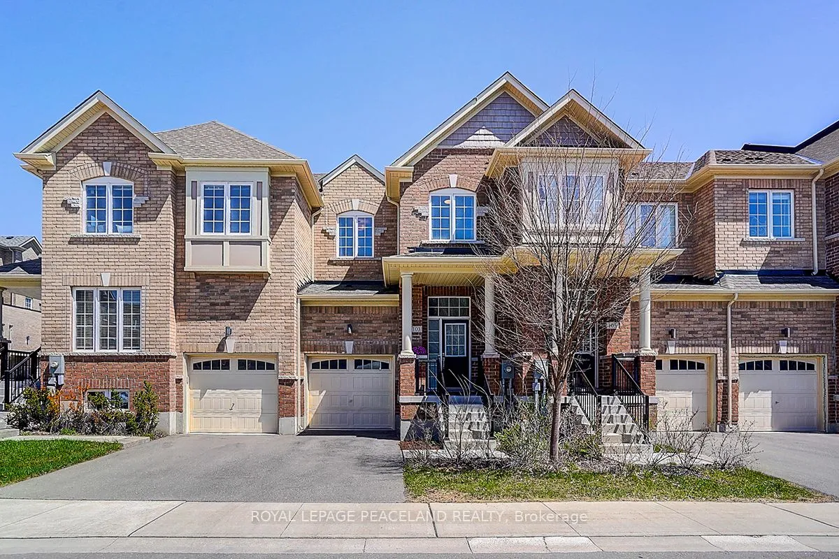 103 Knott End Crescent, Newmarket, ON L3X 3A8