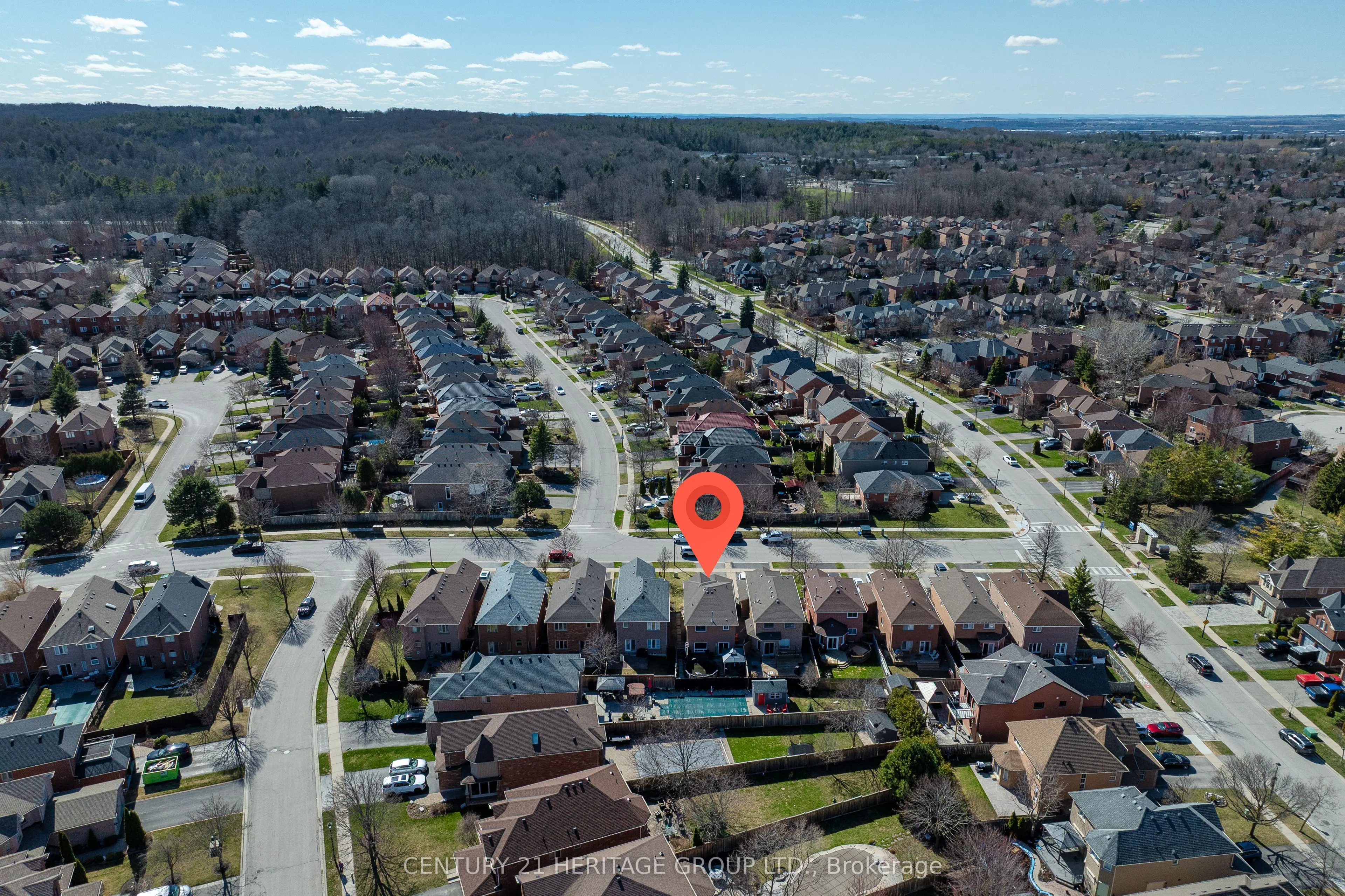 491 Plantation Gate, Newmarket, ON L3X 2C6