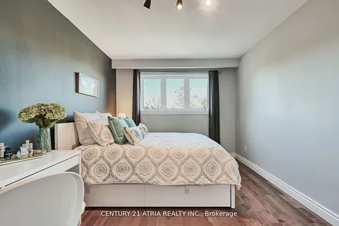 41 Pringle Avenue, Markham, ON L3P 2P3