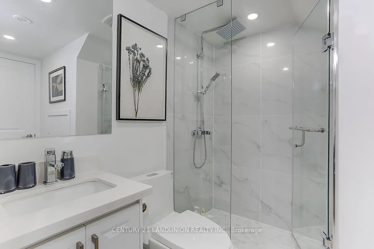 15 Ingersoll Lane, Richmond Hill, ON L4E 1G9