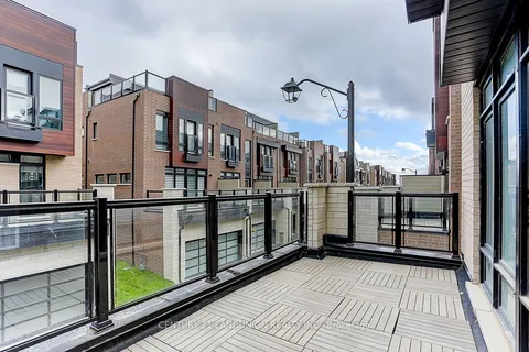15 Ingersoll Lane, Richmond Hill, ON L4E 1G9