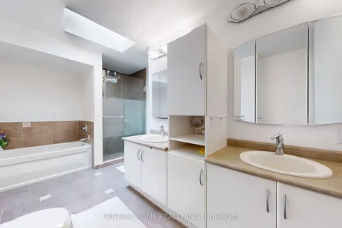 23 Heatherton Way, Vaughan, ON L4J 3E6