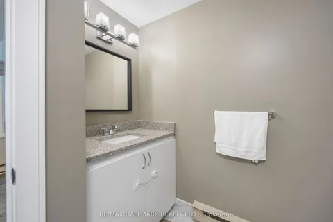 7674 Black River Road, Georgina, ON L0E 1R0