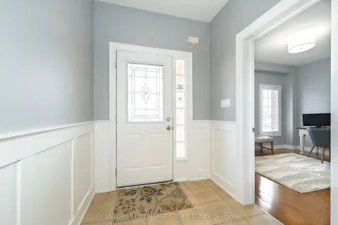 16 Haverhill Terrace, Aurora, ON L4G 7R7