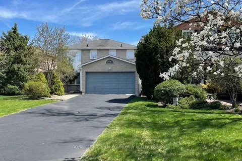 63 O'connor Crescent, Richmond Hill, ON L4C 7P8