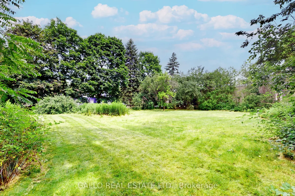 6765 14th Avenue, Markham, ON L6B 1A8