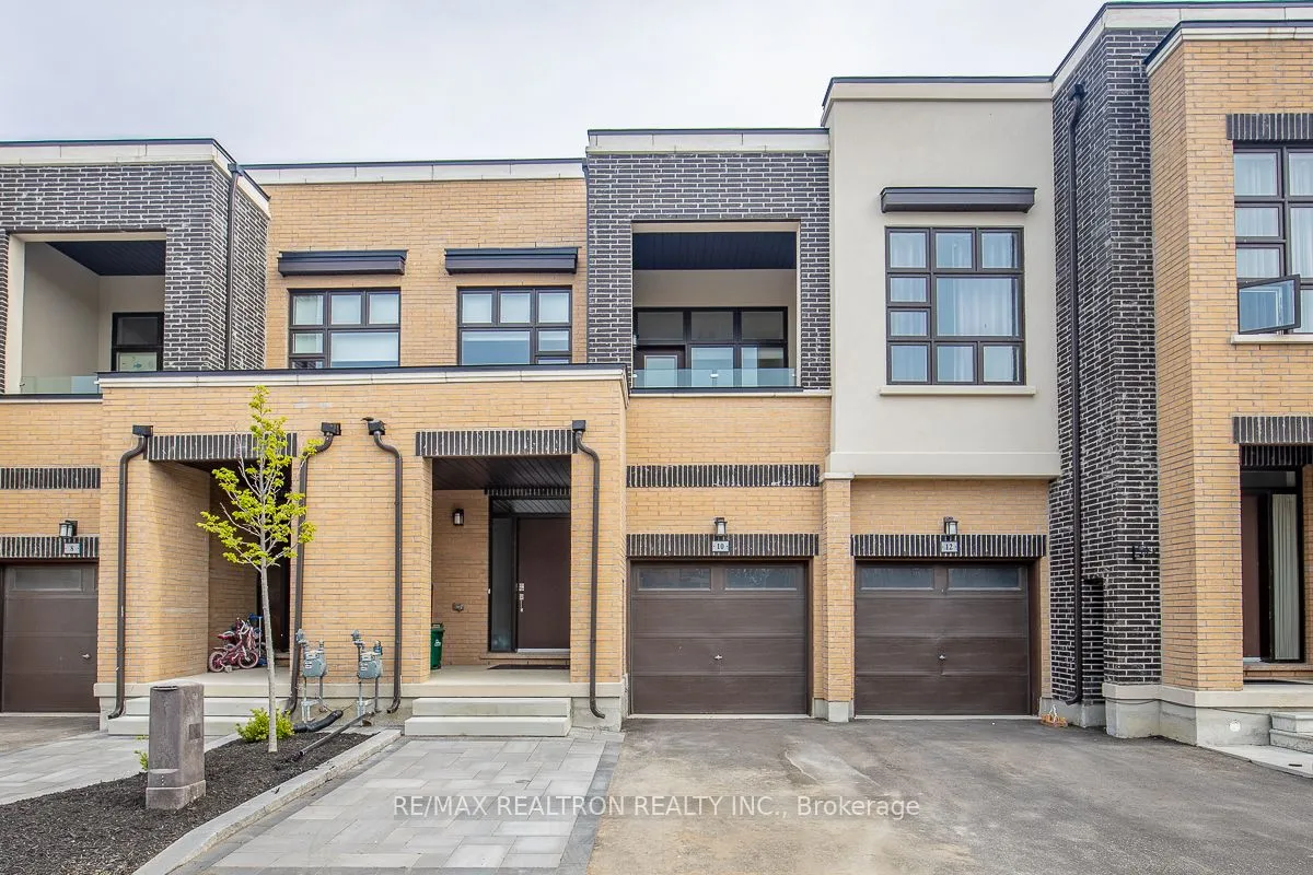 10 Causland Lane, Richmond Hill, ON L4S 0G5