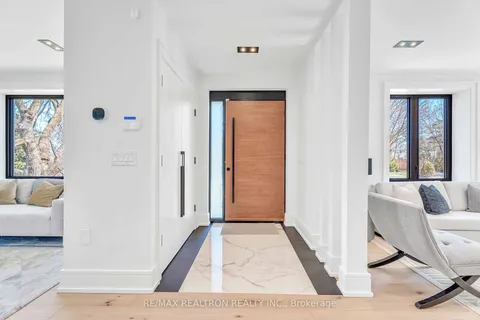 93 Highland Park Boulevard, Markham, ON L3T 1B6