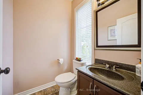 8 Townwood Drive, Richmond Hill, ON L4E 4Y3