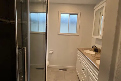 53 Coventry Court, Richmond Hill, ON L4C 8B9