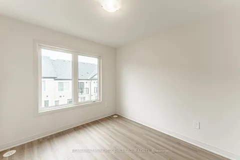 32 Brandon Crescent, New Tecumseth, ON L0G 1W0