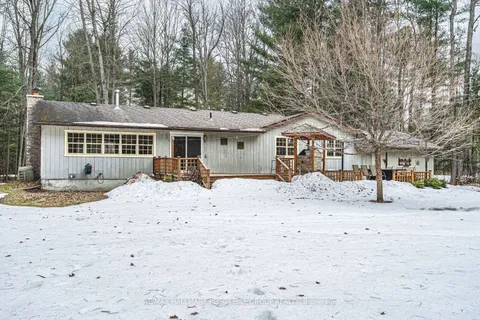 6 Woodland Heights Drive, Adjala-Tosorontio, ON L0M 1J0