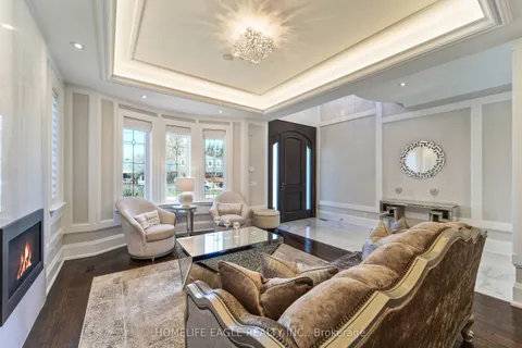 398 Bent Crescent, Richmond Hill, ON L4C 1C3