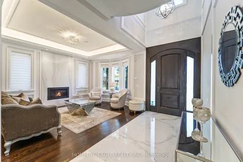 398 Bent Crescent, Richmond Hill, ON L4C 1C3