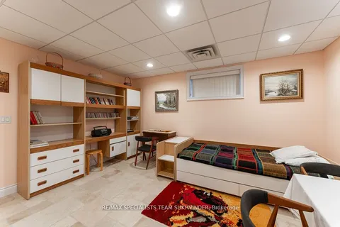 5897 17th Side Road, King, ON L0G 1T0