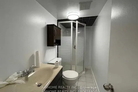 75 Harding Boulevard, Richmond Hill, ON L4C 1S7