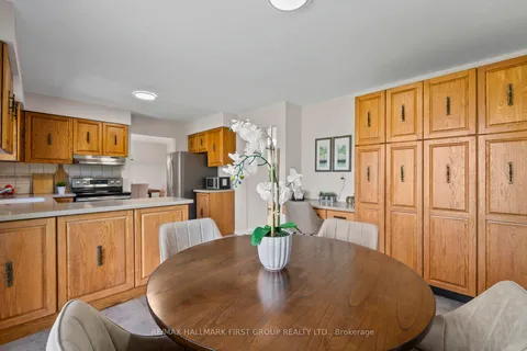 35 William Street, East Gwillimbury, ON L0G 1V0