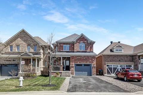 7 Strachan Trail, New Tecumseth, ON L0G 1A0