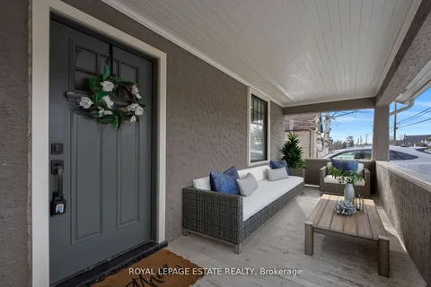6641 Main Street, Whitchurch-Stouffville, ON L4A 6B3