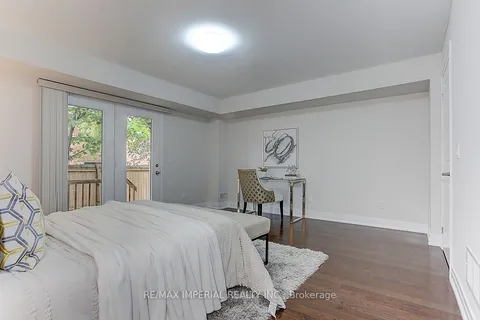 27 Mcgurran Lane, Richmond Hill, ON L4B 0G8