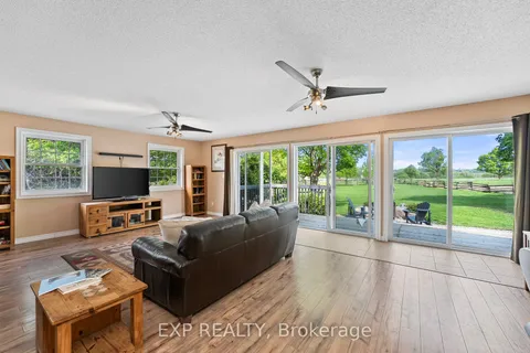 255 Victoria Road, Georgina, ON L0E 1N0