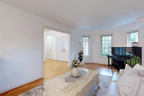 64 Bradgate Drive, Markham, ON L3T 7L9