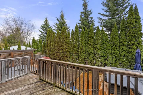 648 Society Crescent, Newmarket, ON L3X 2V8