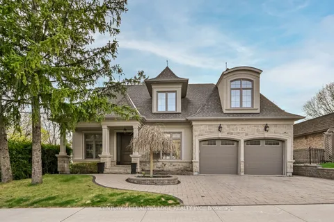 16 Sir Isaac Gate, Markham, ON L3P 3N8
