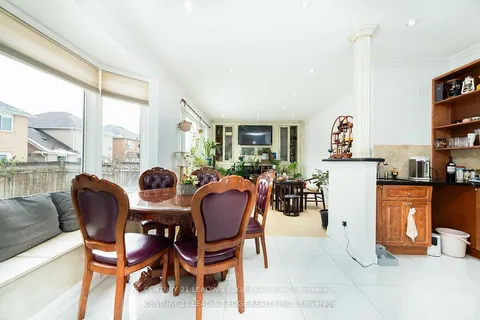 39 Majestic Drive, Markham, ON L6C 2B3