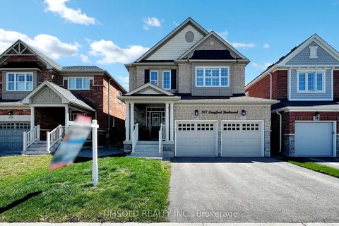 807 Langford Boulevard, Bradford West Gwillimbury, ON L3Z 0K2