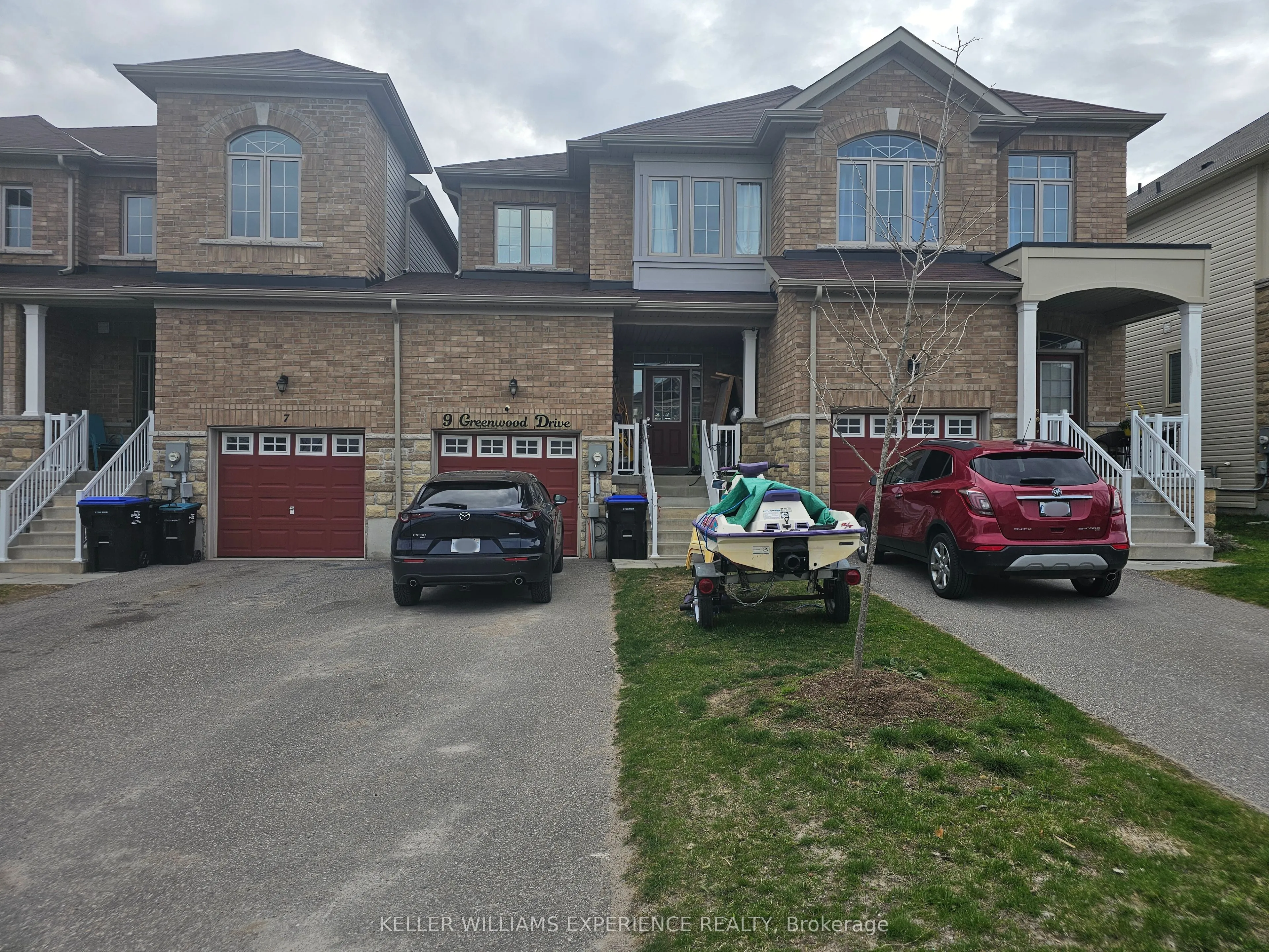 9 GREENWOOD Drive, Essa, ON L3W 0N5