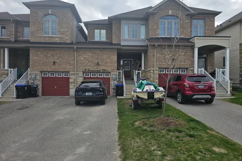 9 GREENWOOD Drive, Essa, ON L3W 0N5