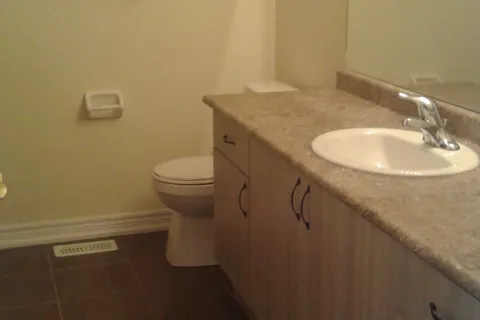 9 GREENWOOD Drive, Essa, ON L3W 0N5