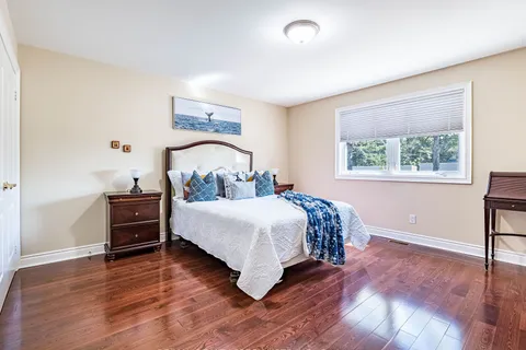 51 Diana Drive, King, ON L0G 1N0