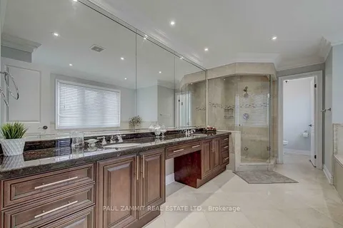 90 Grandview Avenue, Markham, ON L3T 1H4