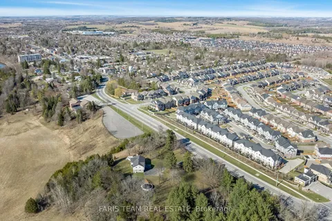 1 Pridham Place, New Tecumseth, ON L0G 1W0