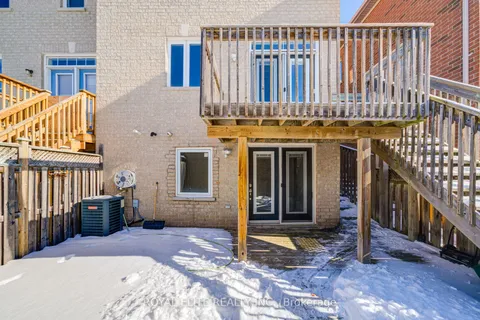 358 William Berzy Boulevard, Markham, ON L6C 0C2