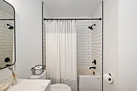30 Jessop Avenue, King, ON L0G 1T0