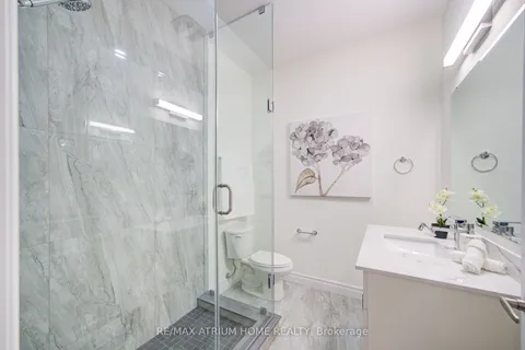 81 Hartney Drive, Richmond Hill, ON L4S 0J9