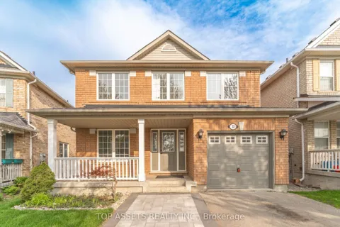 37 Landsdown Crescent, Markham, ON L6E 1M6