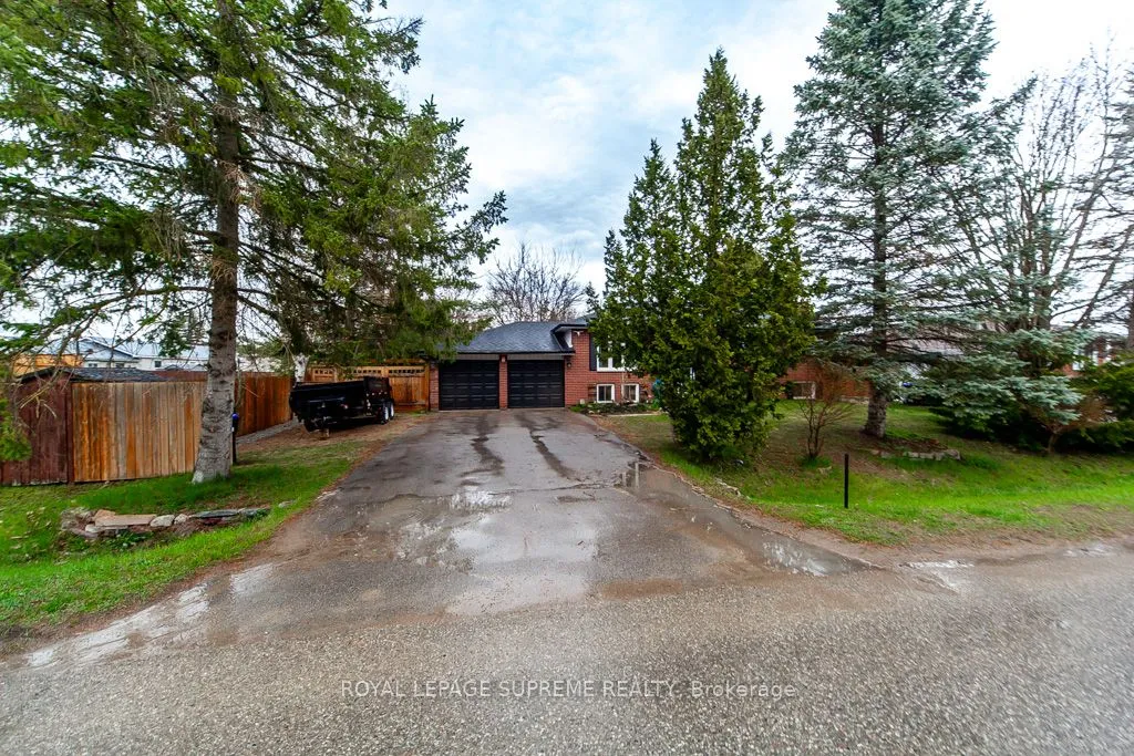 2 Orsi Street, Adjala-Tosorontio, ON L0M 1J0