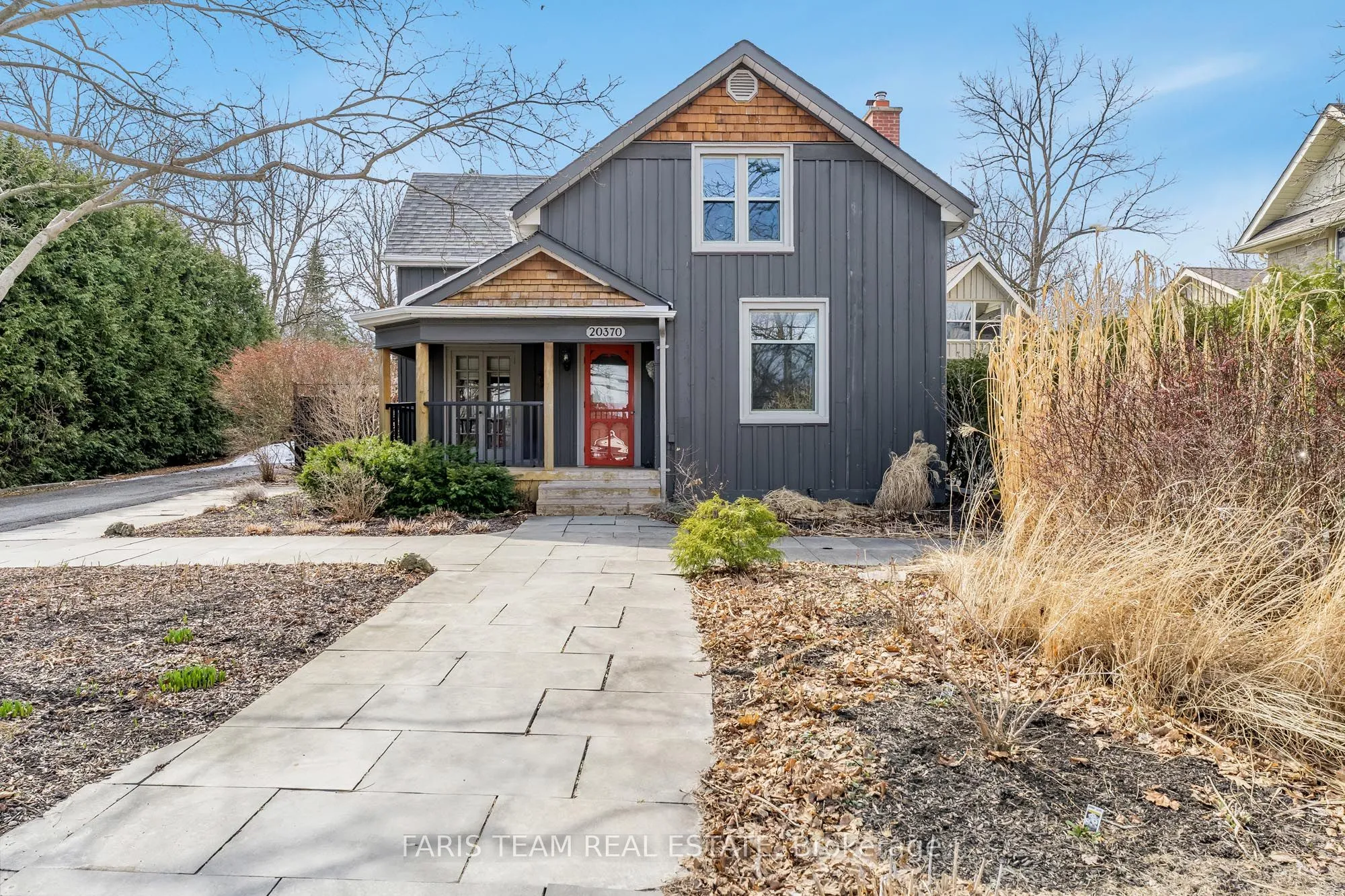 20370 Leslie Street, East Gwillimbury, ON L0G 1R0