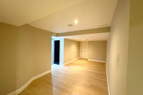 9 Ridgecrest Road, Markham, ON L6C 2V2