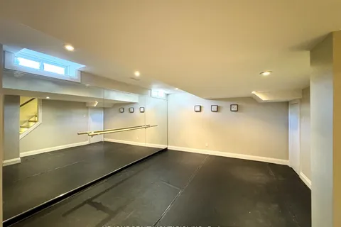 9 Ridgecrest Road, Markham, ON L6C 2V2