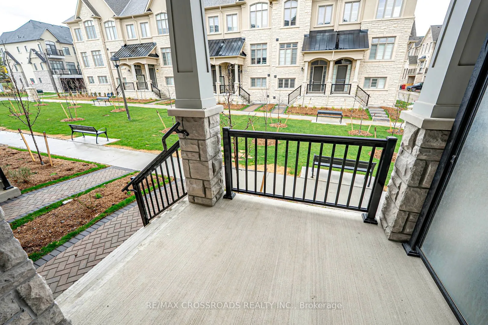 11 Bright Terrace Way, Markham, ON L6C 3L5