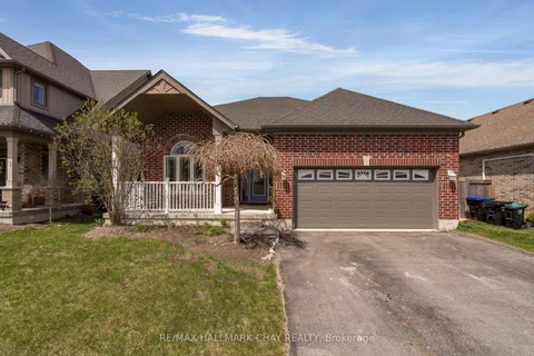 60 Brownley Lane, Essa, ON L3W 0P9