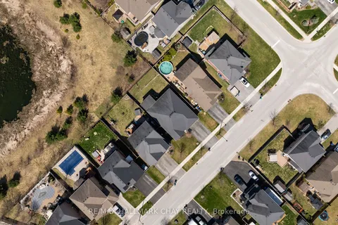 60 Brownley Lane, Essa, ON L3W 0P9