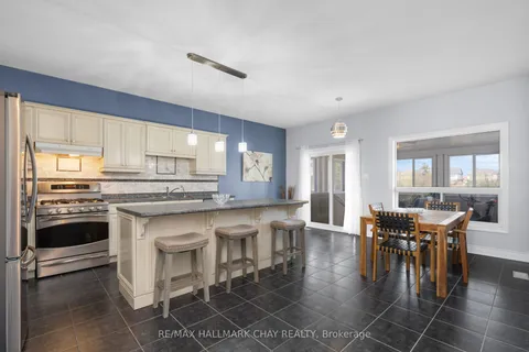 60 Brownley Lane, Essa, ON L3W 0P9
