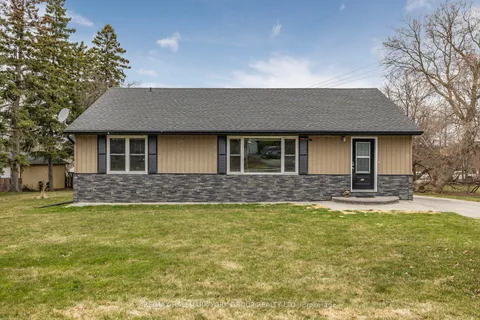 315 Agar Avenue, Bradford West Gwillimbury, ON L3Z 1H4